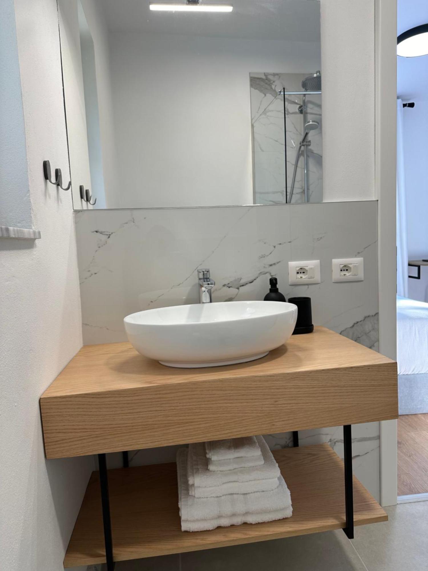 Apartment Modern In Tirana